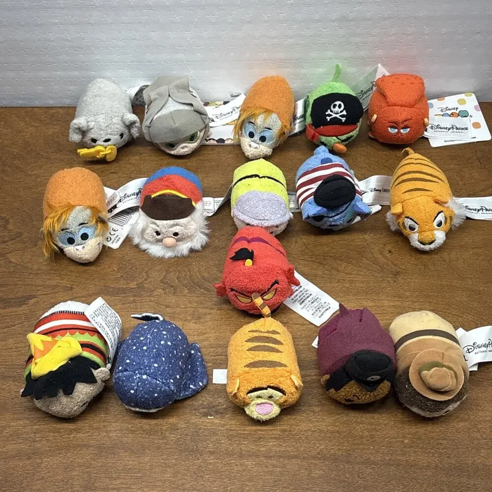 Lot Of 16 Disney Tsum Tsums Some New With Tags